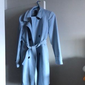 Smooth Water resistant 3/4 length coat.